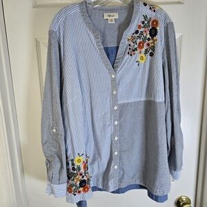 Striped Button-Up Womens Tunic with Floral Embroidery XXL
